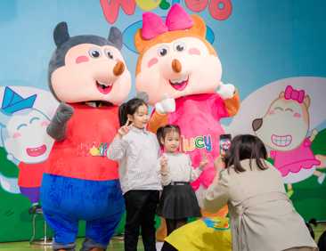 Cùng Lucy đón tuổi mới tại khu vui chơi Wolfoo City