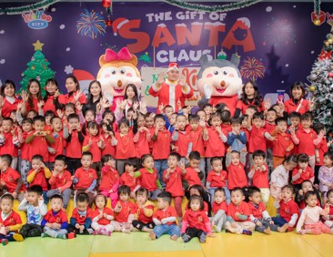 Lan tỏa lòng trắc ẩn và giáo dục tình yêu thương cho trẻ thông qua chuỗi sự kiện tại Wolfoo City